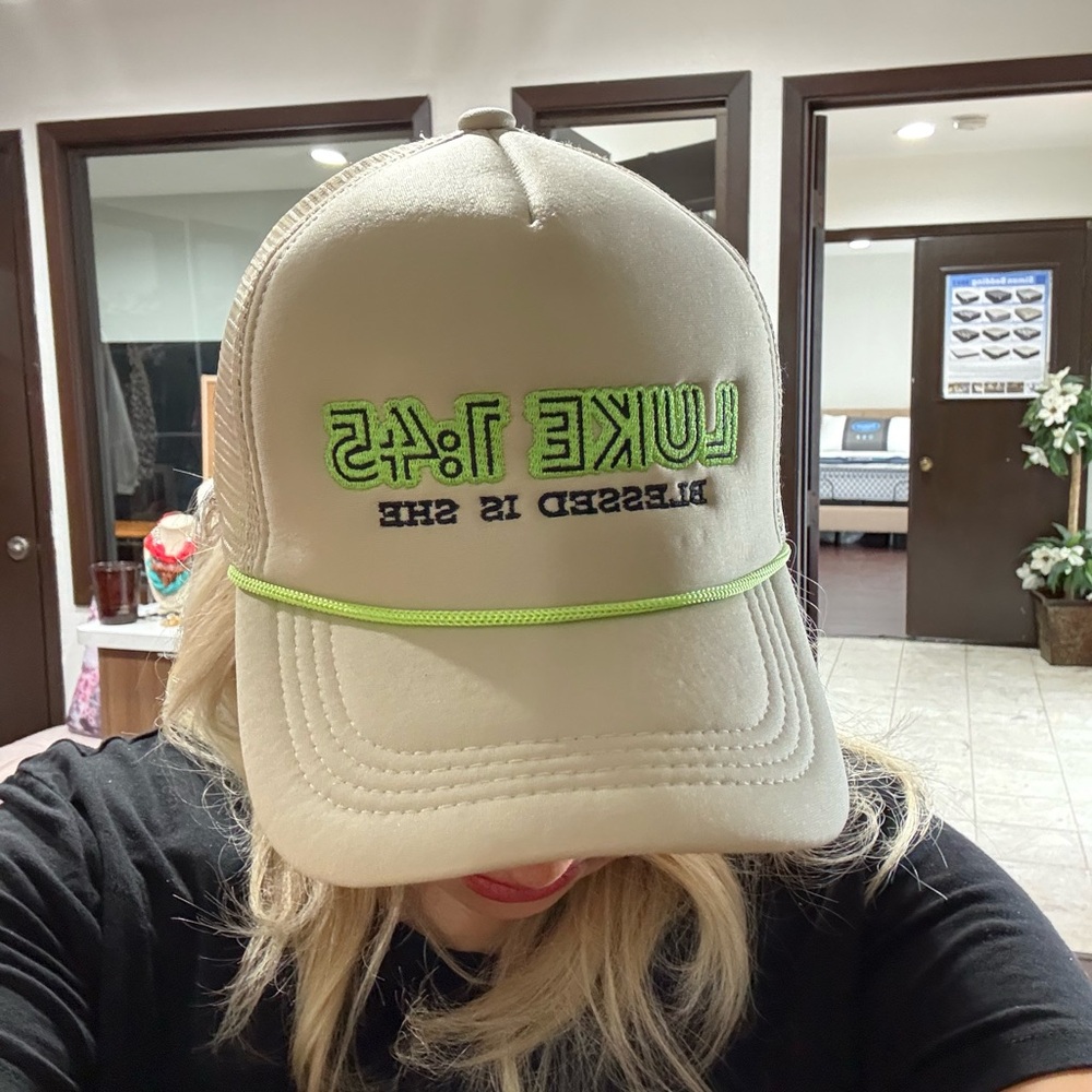 Luke 1:45 'Blessed Is She' Beige Trucker Hat with Neon Green Trim - Picture 2 of 2